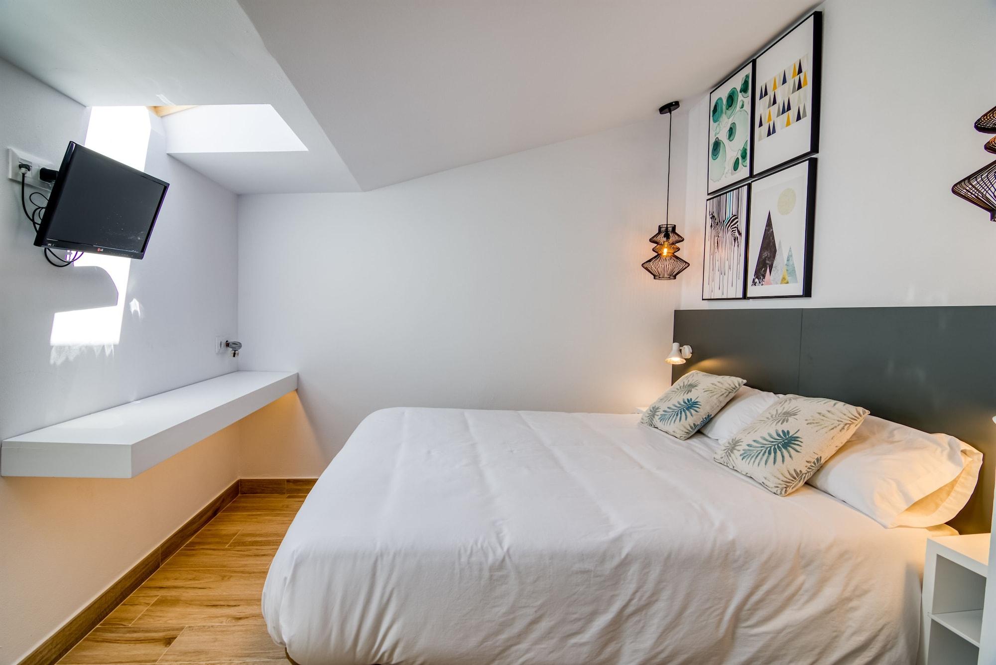 Hostal La Isla Mahón Екстериор снимка