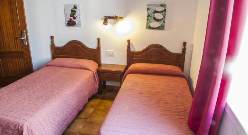 Hostal La Isla Mahón Стая снимка